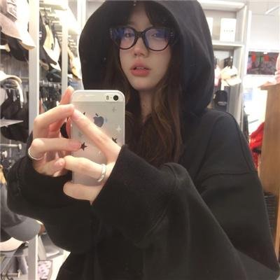 维也纳的姑娘们